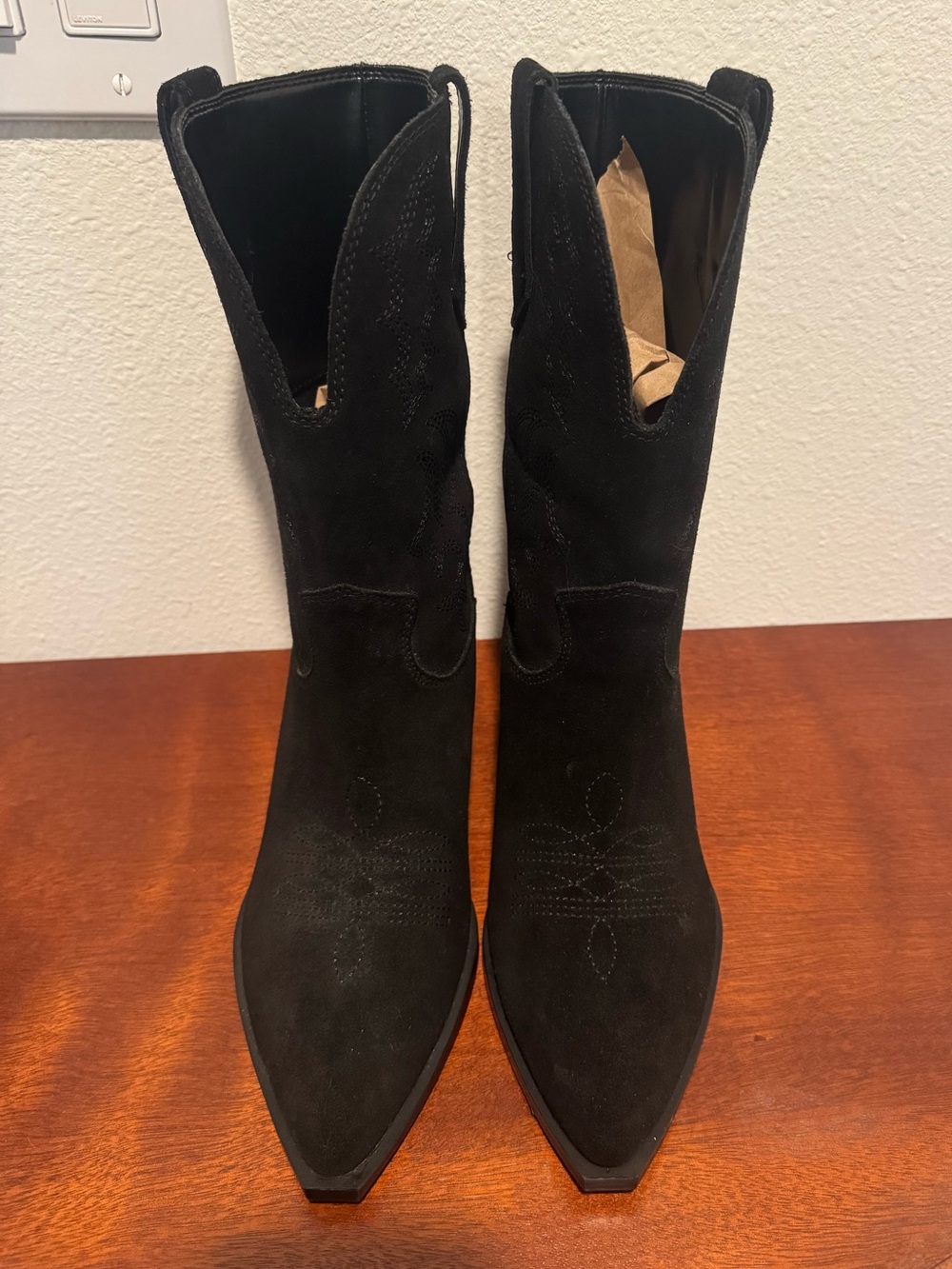 Nine West Yodown Suede boots - Picture 3 of 8